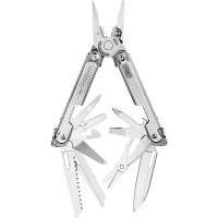 instrument-leatherman-free-p4-s-nejlonovym-chekhlom-blister 1