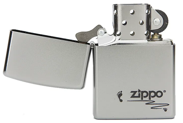 Zazhigalka benzinovaya ZIPPO 205 Footprints2