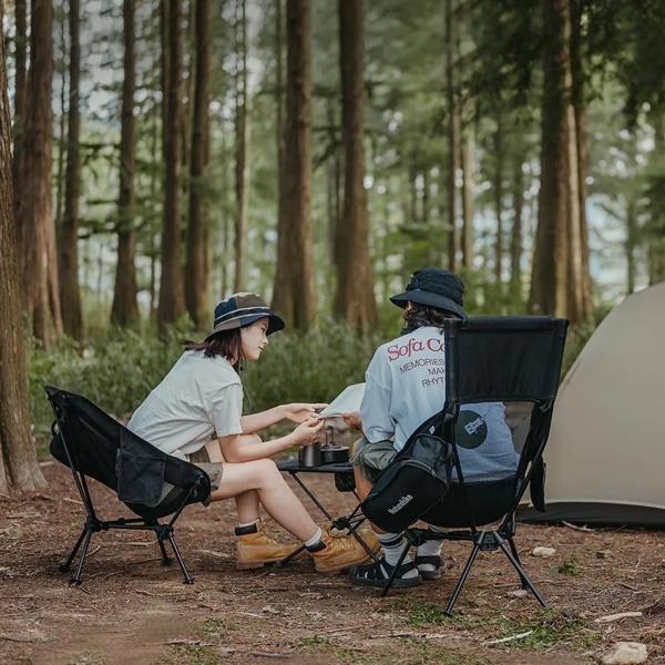 kreslo-naturehike-sea-moon-002-cnk2450jj019-skladnoe-chyornyj 2