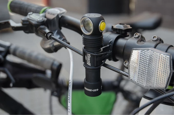 Velokreplenie Armytek ABM-012